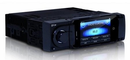 Autoradio mit iPhone Dock